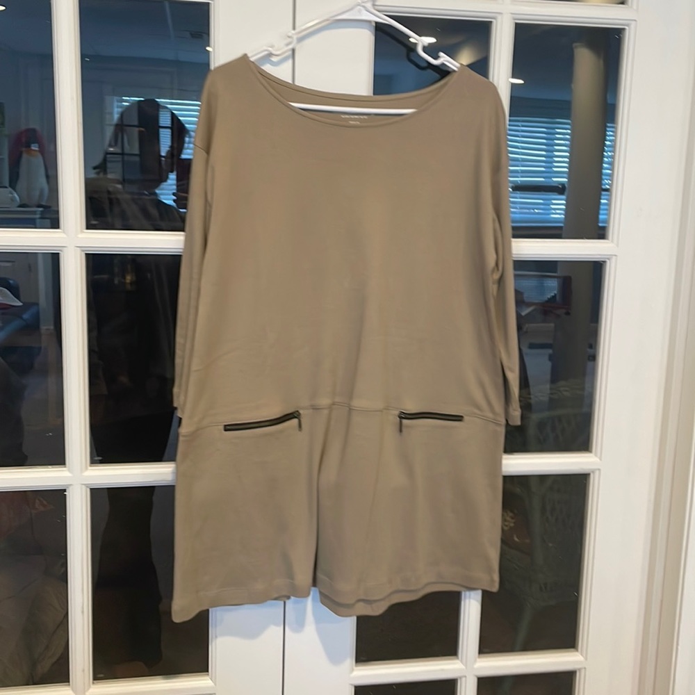 Tan jjill top